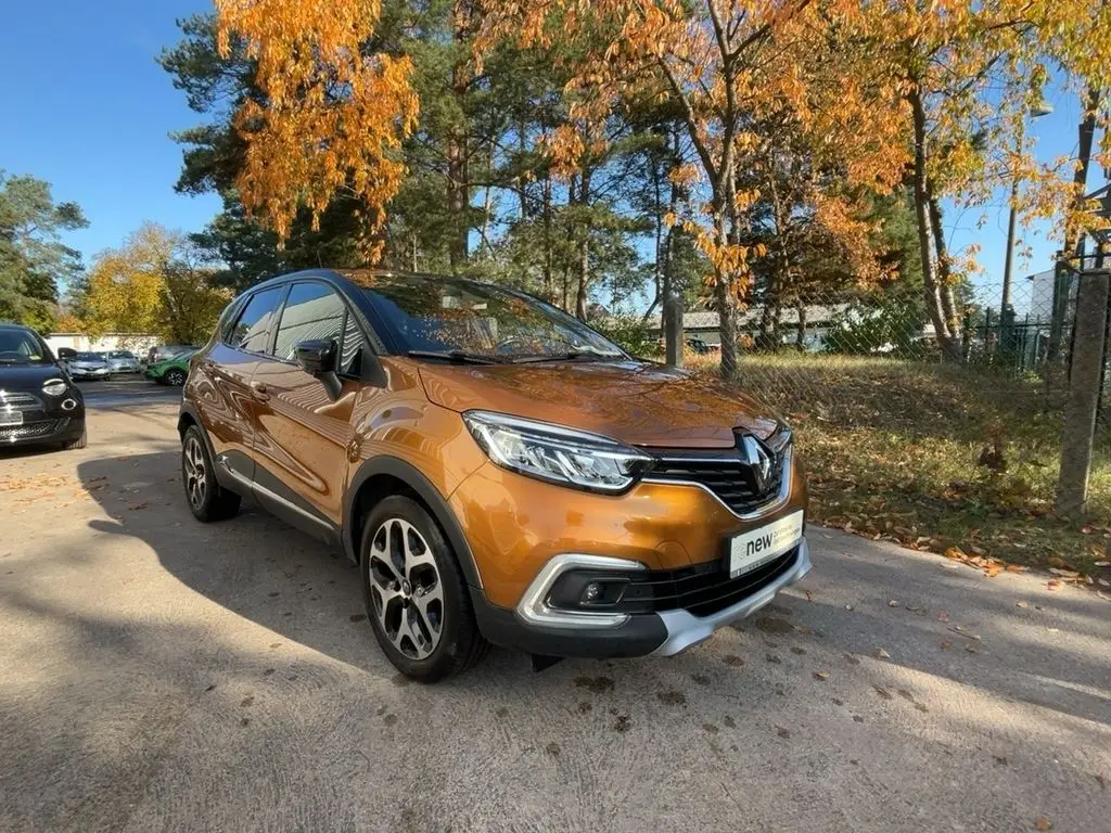 Photo 1 : Renault Captur 2019 Essence