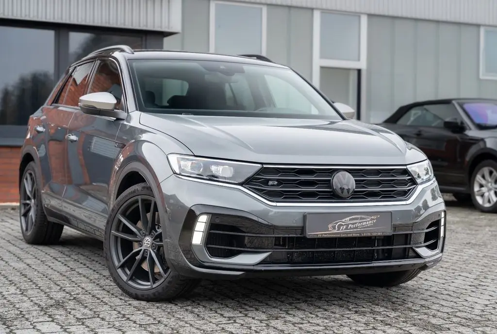 Photo 1 : Volkswagen T-roc 2020 Essence