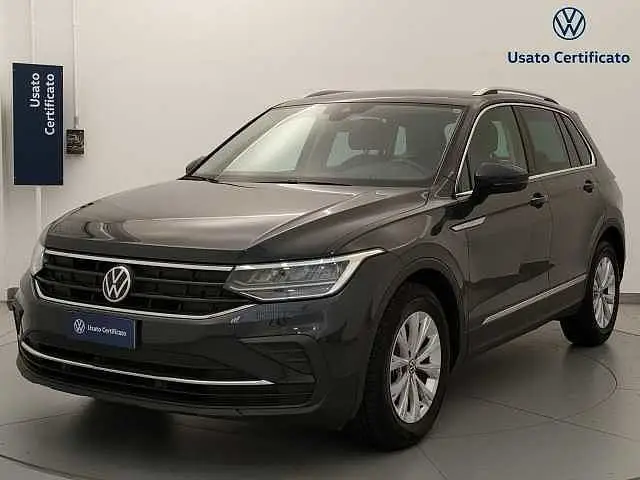 Photo 1 : Volkswagen Tiguan 2021 Essence