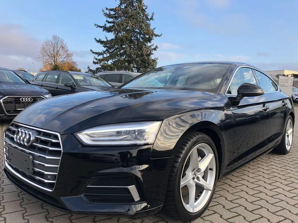 Photo 1 : Audi A5 2019 Diesel