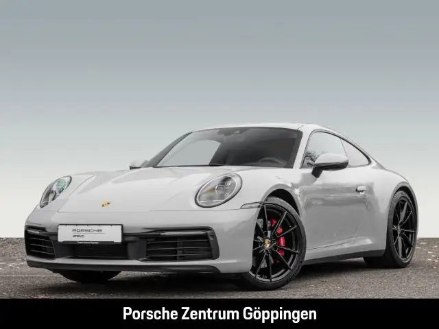 Photo 1 : Porsche 992 2023 Essence