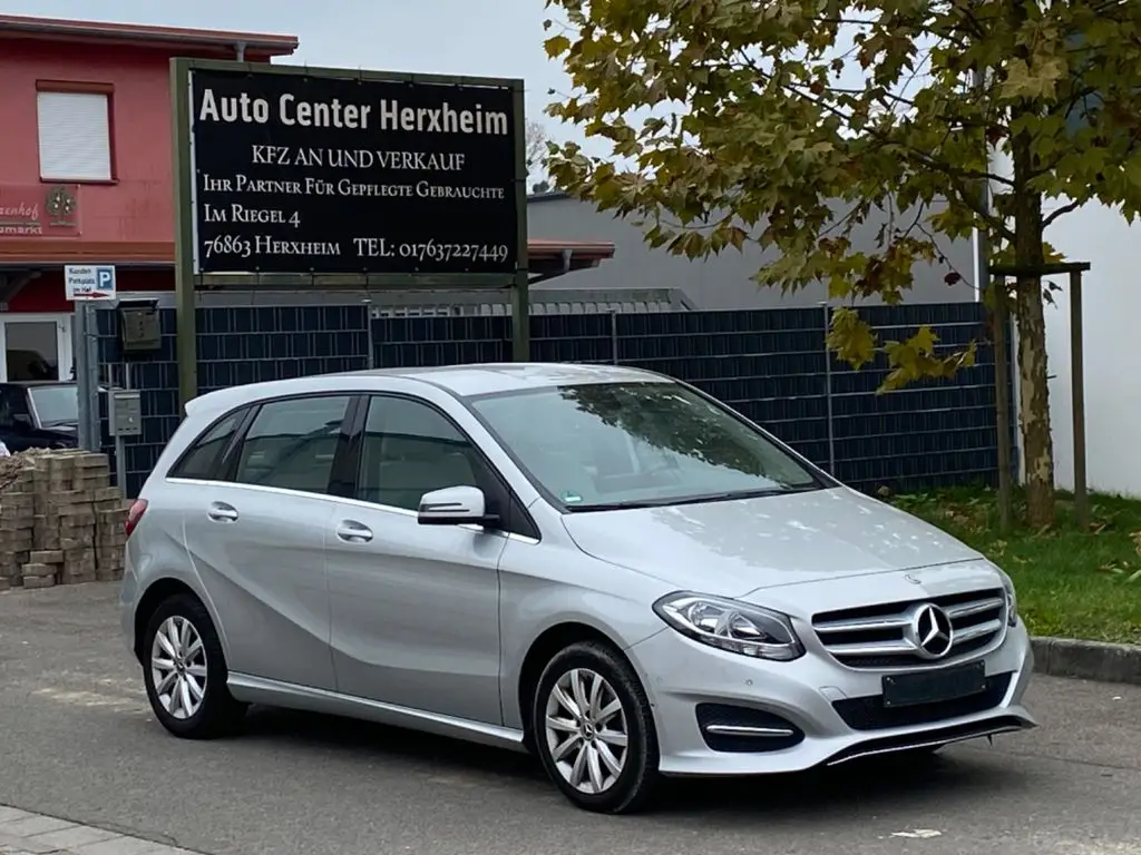 Photo 1 : Mercedes-benz Classe B 2018 Essence