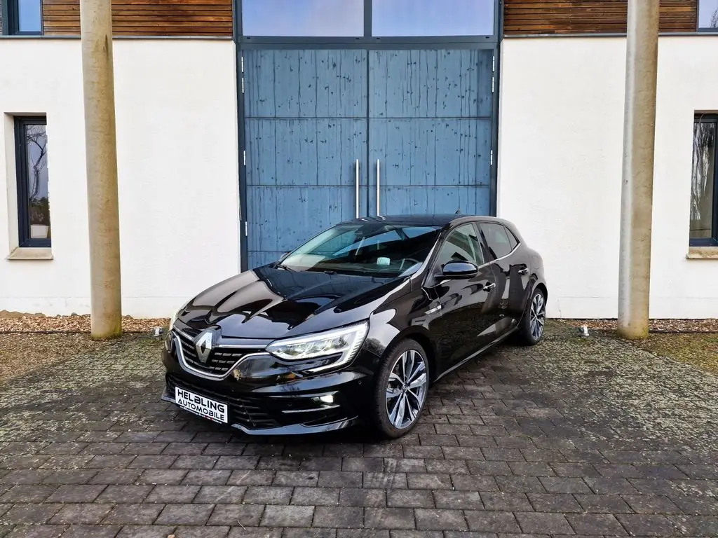 Photo 1 : Renault Megane 2022 Hybrid