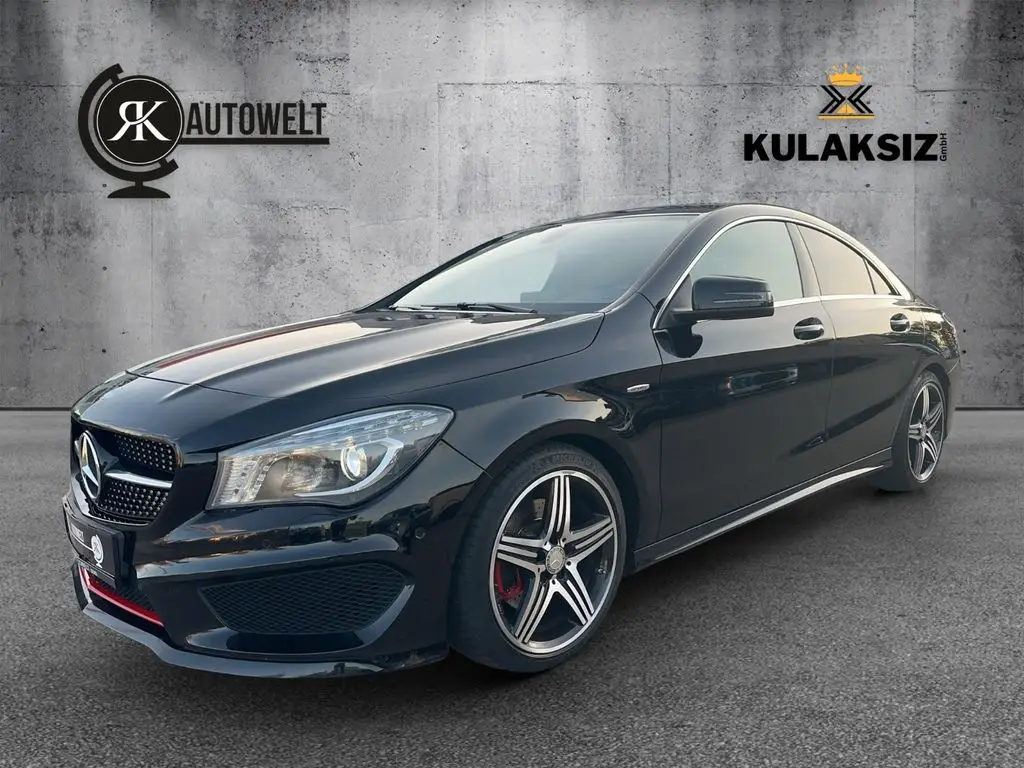 Photo 1 : Mercedes-benz Classe Cla 2015 Essence