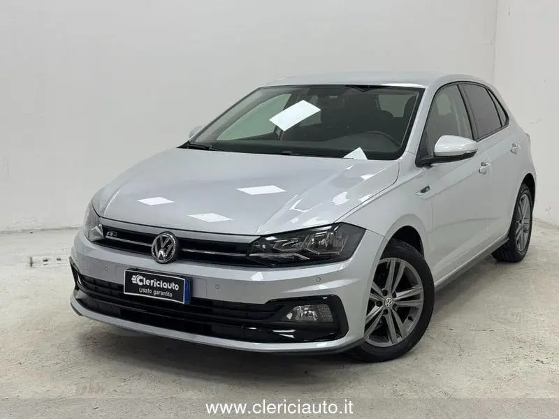 Photo 1 : Volkswagen Polo 2020 Essence