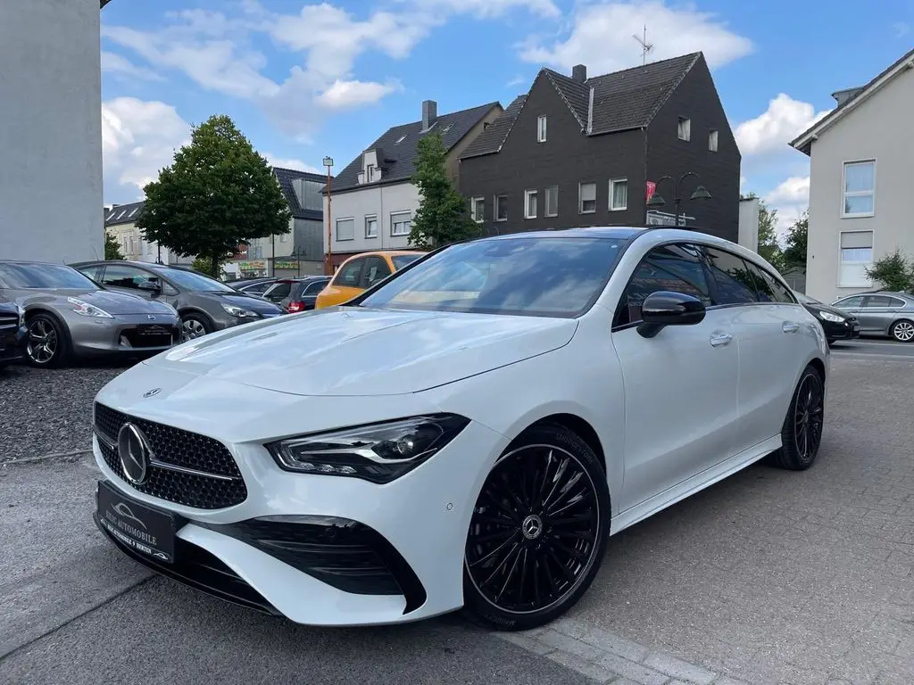 Photo 1 : Mercedes-benz Classe Cla 2023 Essence