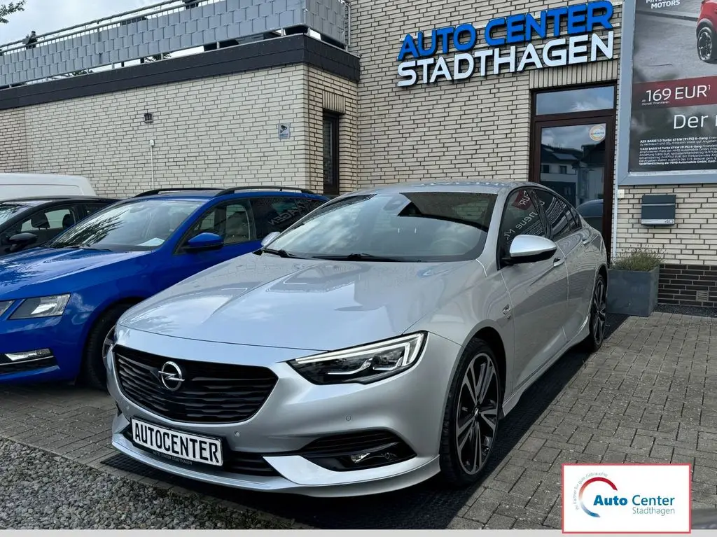 Photo 1 : Opel Insignia 2019 Diesel