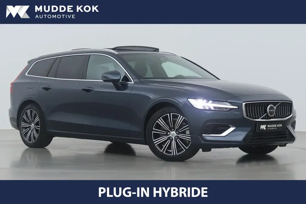 Photo 1 : Volvo V60 2024 Hybrid