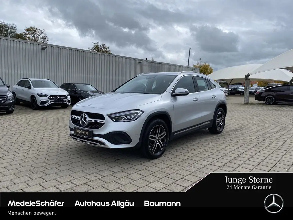 Photo 1 : Mercedes-benz Classe Gla 2023 Petrol