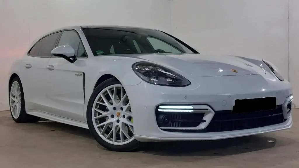 Photo 1 : Porsche Panamera 2020 Hybrid