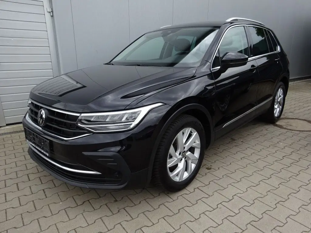 Photo 1 : Volkswagen Tiguan 2023 Diesel