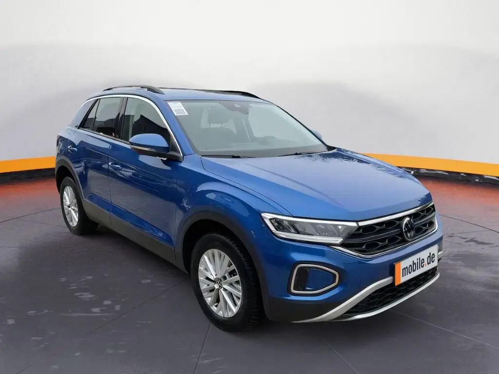 Photo 1 : Volkswagen T-roc 2023 Petrol