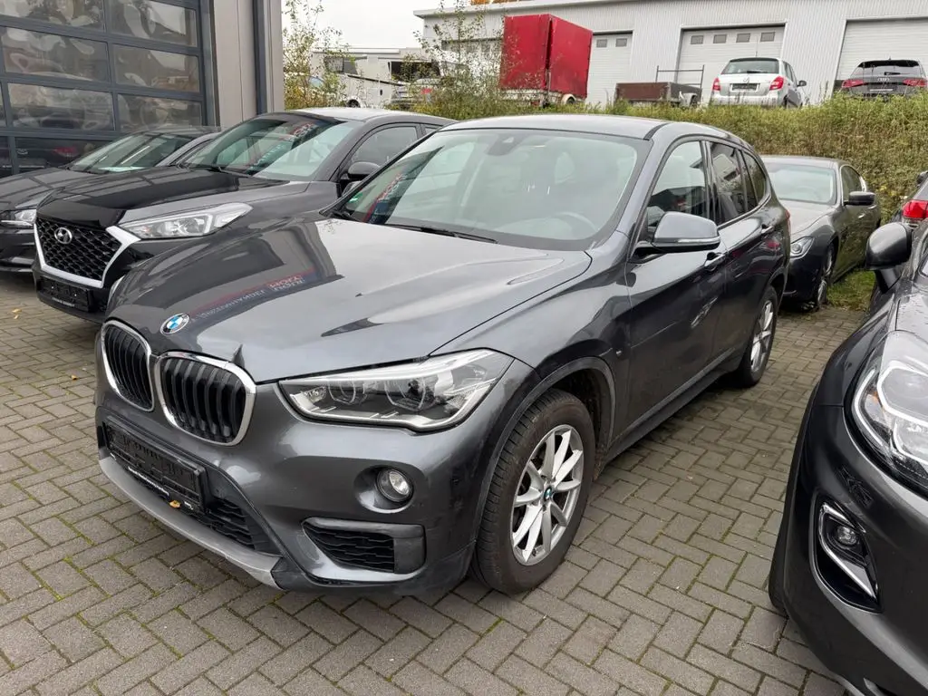 Photo 1 : Bmw X1 2018 Diesel