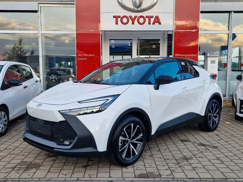 Photo 1 : Toyota C-hr 2024 Hybride