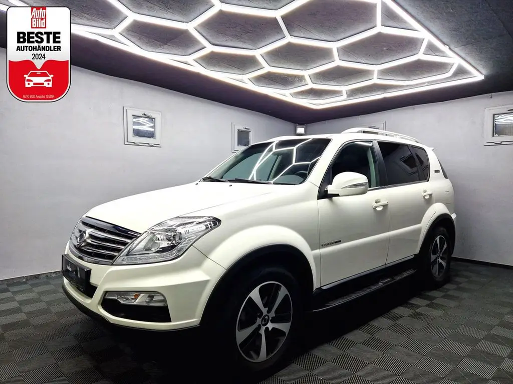 Photo 1 : Ssangyong Rexton 2017 Diesel