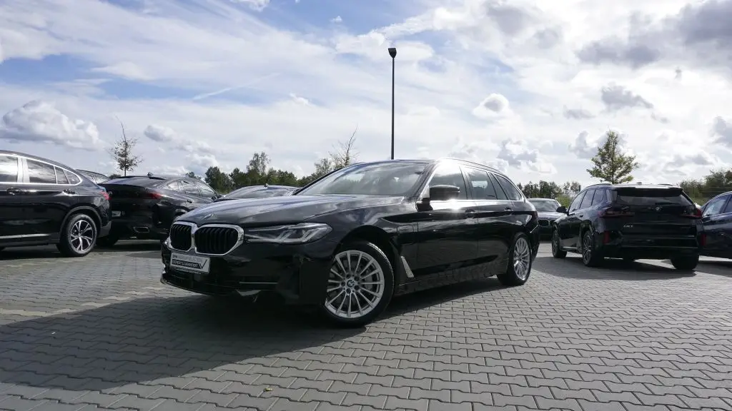 Photo 1 : Bmw Serie 5 2021 Hybrid