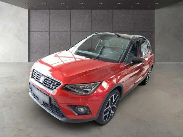 Photo 1 : Seat Arona 2020 Petrol