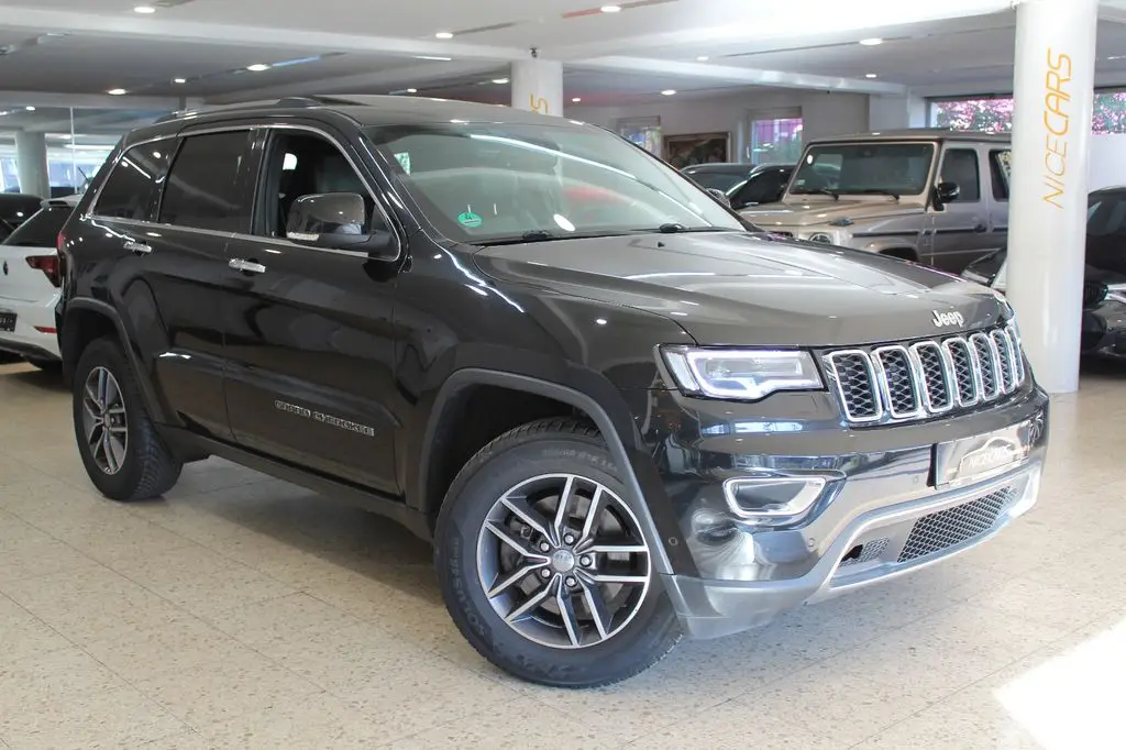 Photo 1 : Jeep Grand Cherokee 2017 Diesel