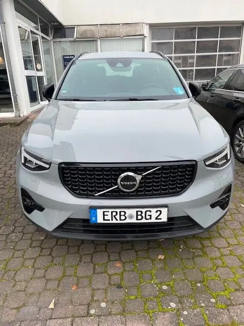 Photo 1 : Volvo Xc40 2023 Petrol