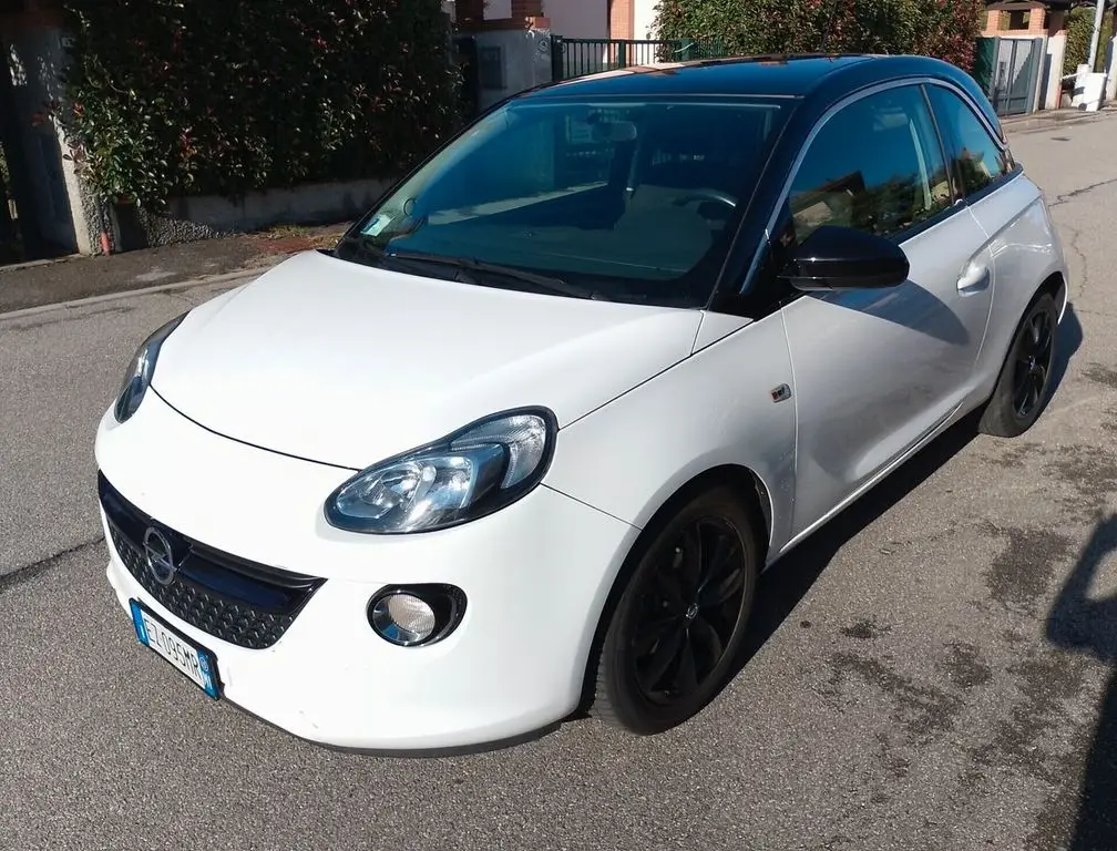 Photo 1 : Opel Adam 2015 LPG