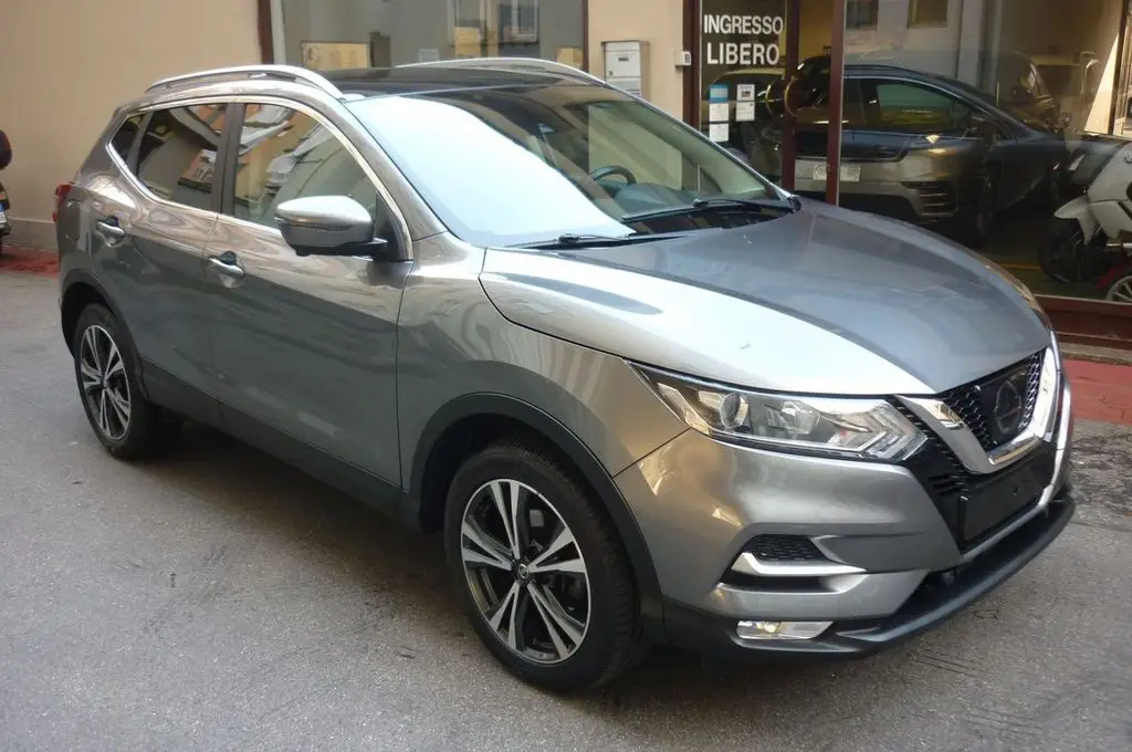 Photo 1 : Nissan Qashqai 2017 Diesel