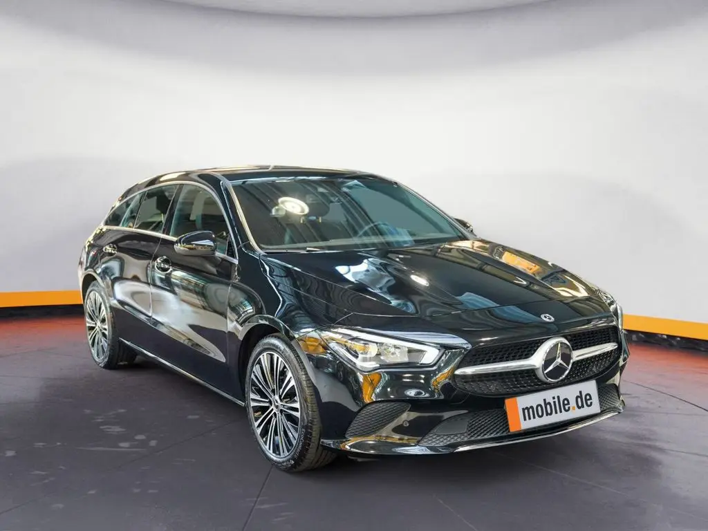 Photo 1 : Mercedes-benz Classe Cla 2023 Essence