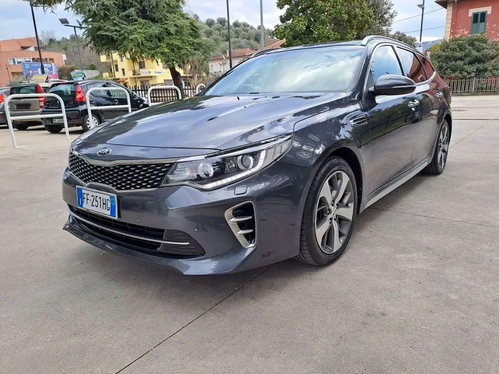 Photo 1 : Kia Optima 2016 Diesel