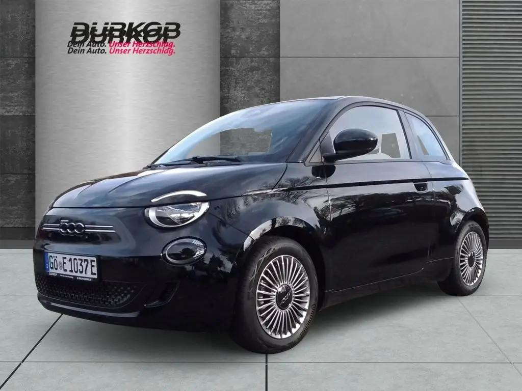 Photo 1 : Fiat 500 2024 Non renseigné