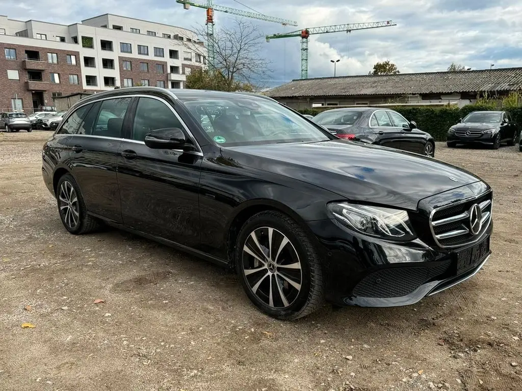 Photo 1 : Mercedes-benz Classe E 2020 Hybrid