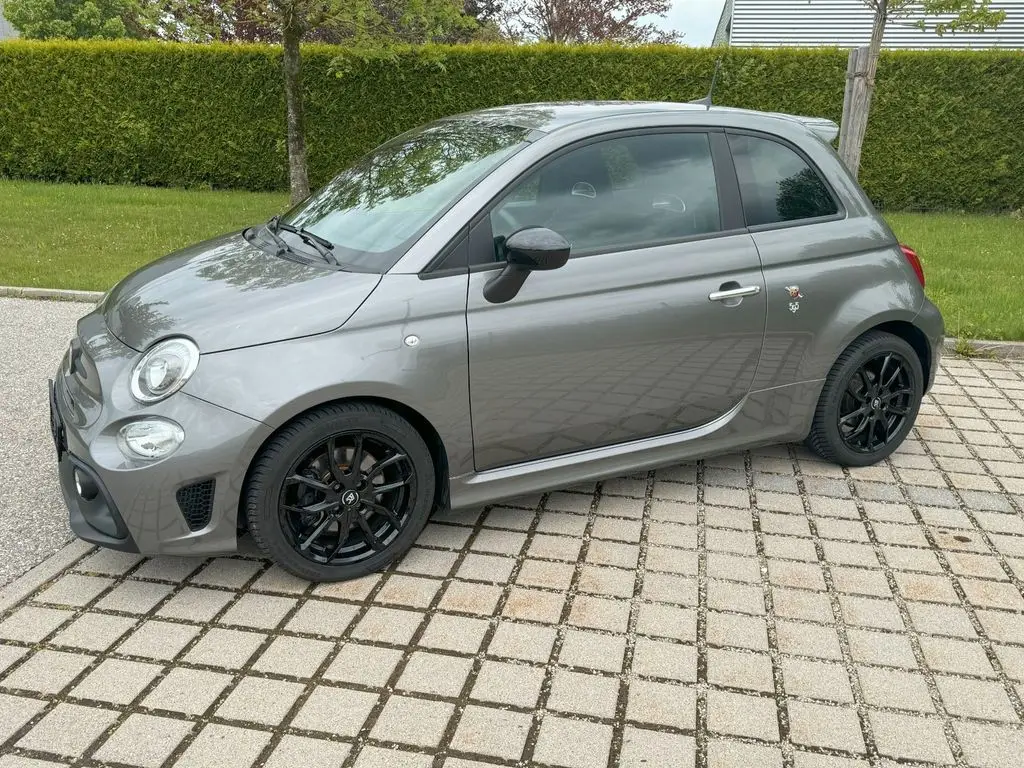 Photo 1 : Abarth 500 2017 Petrol