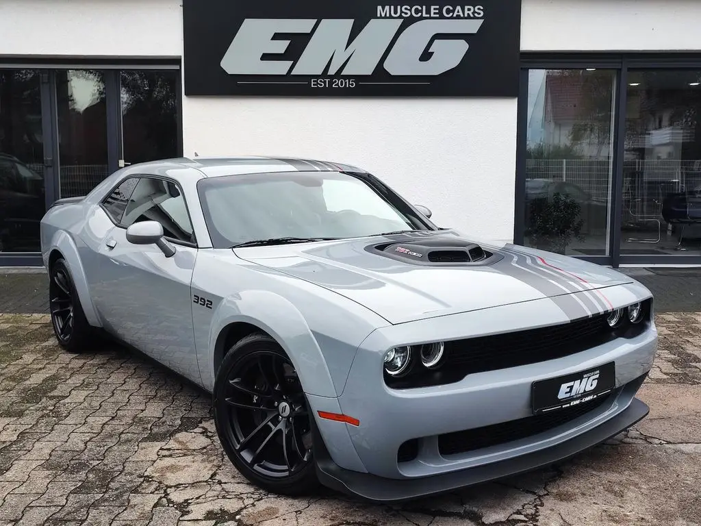 Photo 1 : Dodge Challenger 2021 Petrol