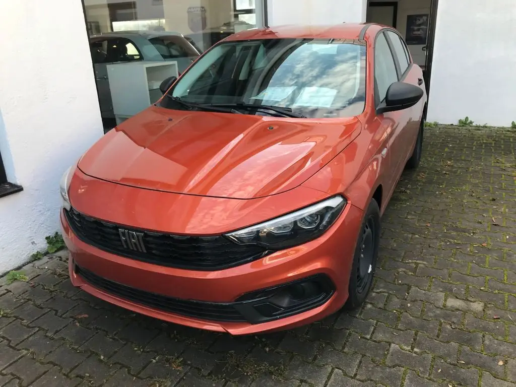 Photo 1 : Fiat Tipo 2024 Essence