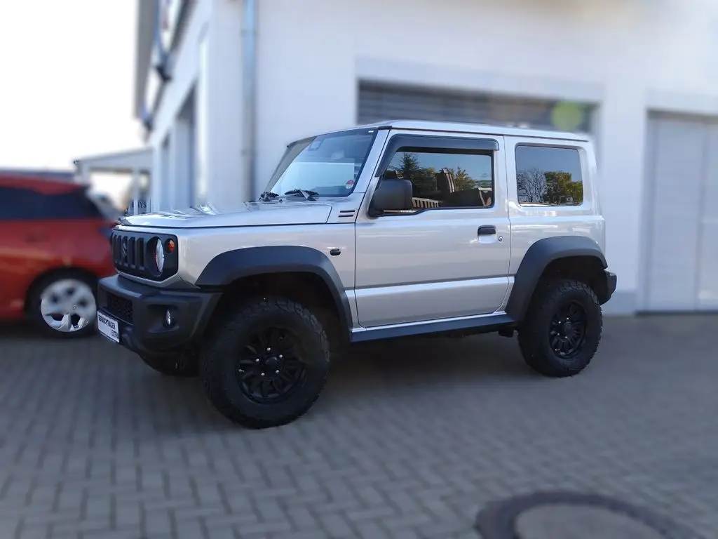 Photo 1 : Suzuki Jimny 2021 Petrol