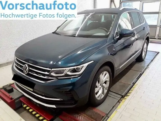 Photo 1 : Volkswagen Tiguan 2021 Hybrid