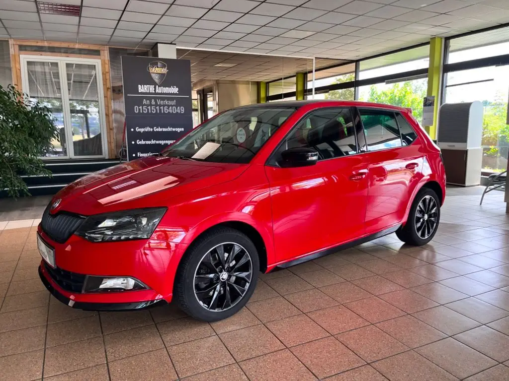 Photo 1 : Skoda Fabia 2018 Petrol