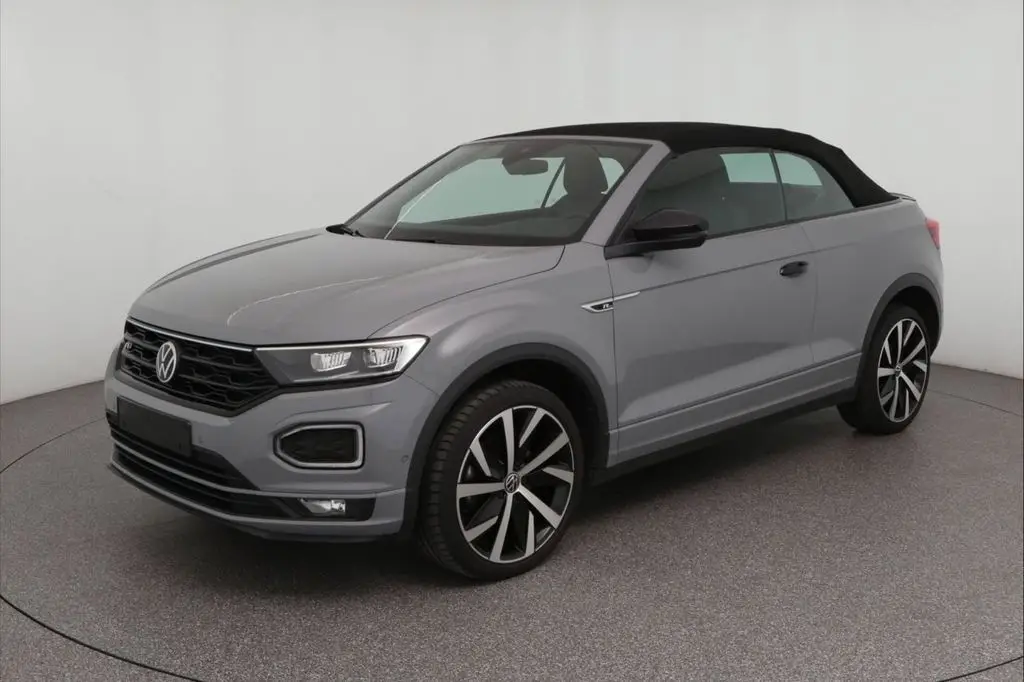 Photo 1 : Volkswagen T-roc 2021 Essence