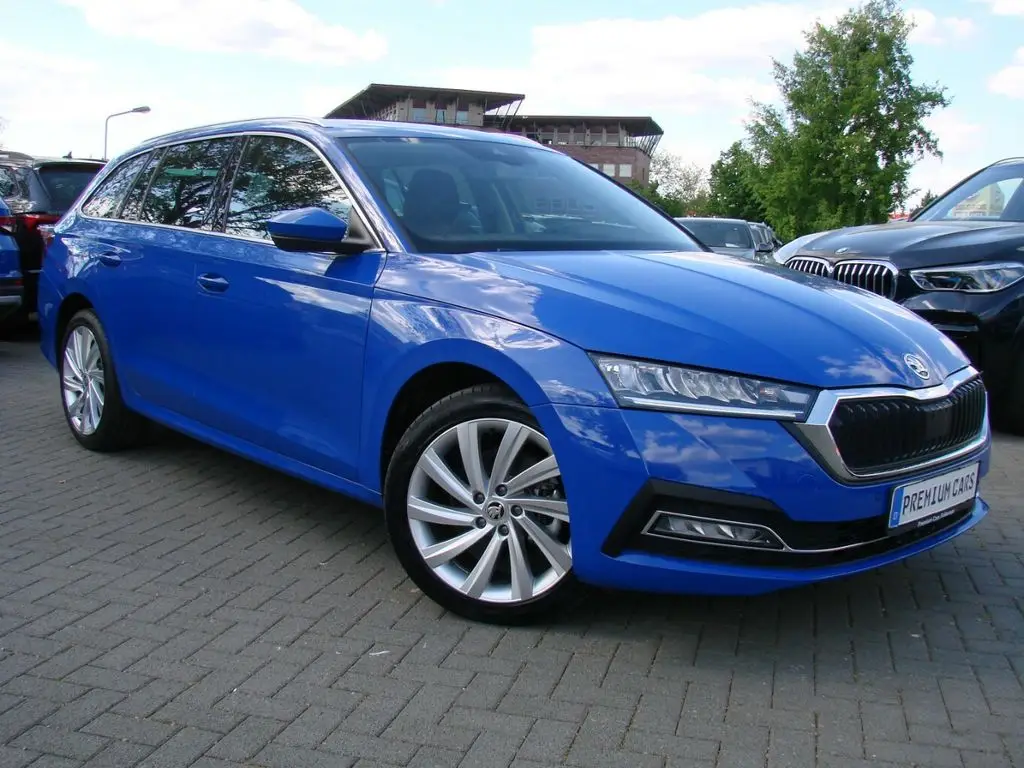 Photo 1 : Skoda Octavia 2022 Hybride