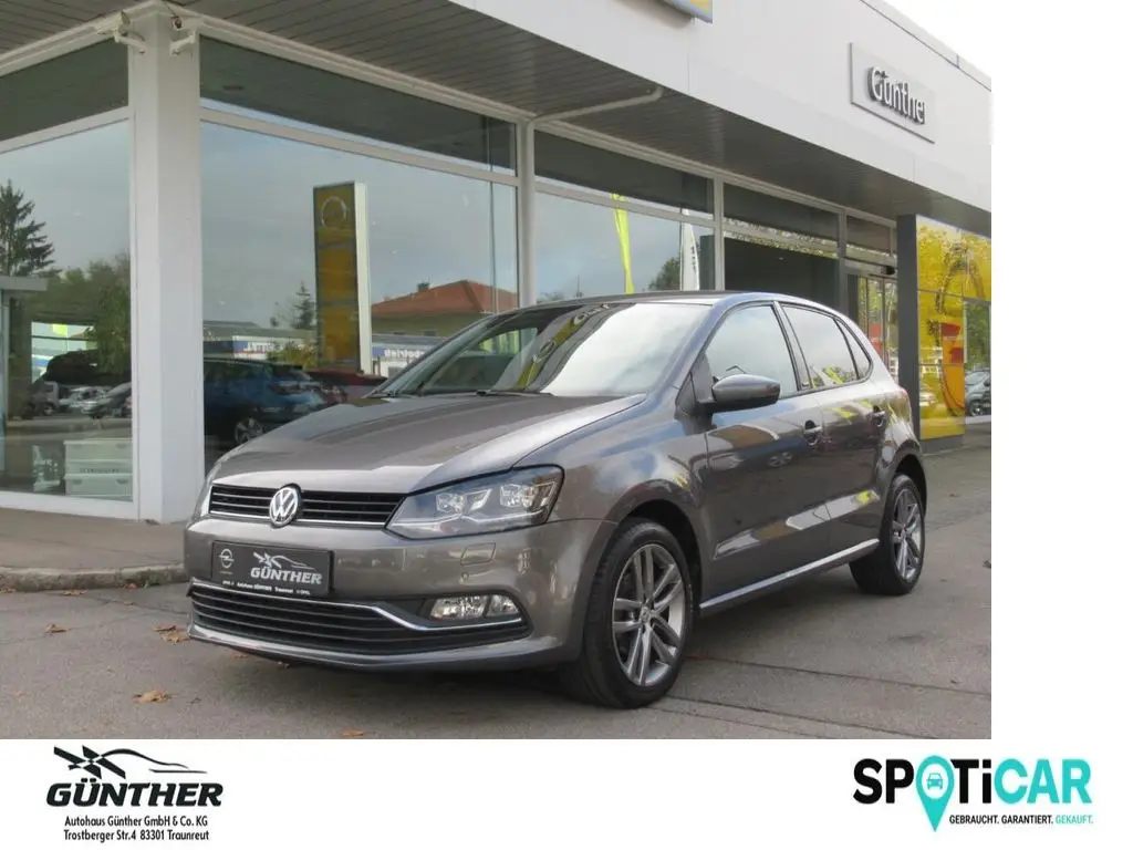 Photo 1 : Volkswagen Polo 2016 Petrol