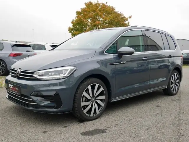 Photo 1 : Volkswagen Touran 2024 Petrol