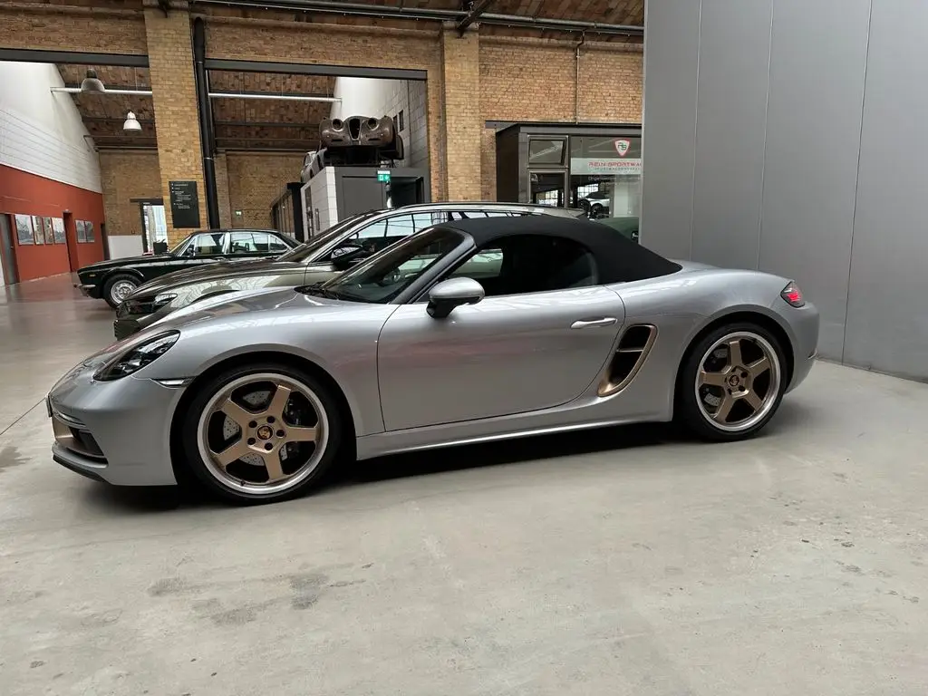 Photo 1 : Porsche Boxster 2021 Petrol