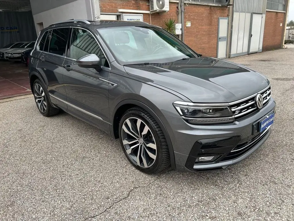 Photo 1 : Volkswagen Tiguan 2017 Diesel