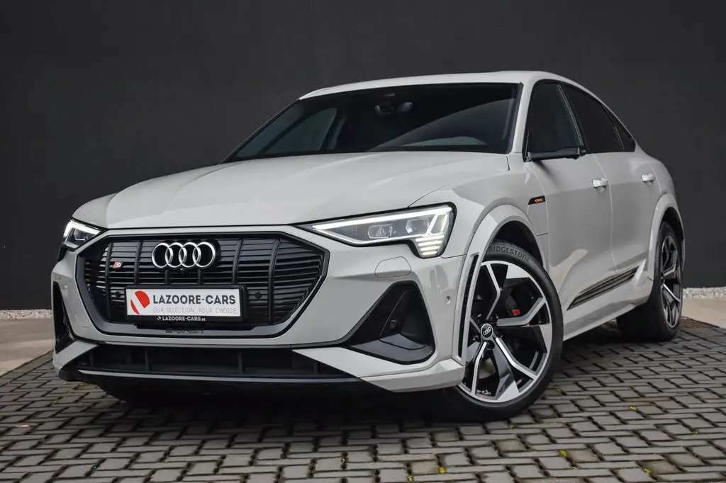 Photo 1 : Audi E-tron 2021 Non renseigné