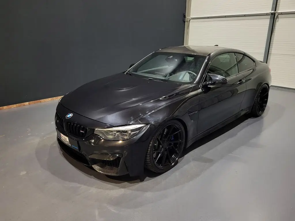 Photo 1 : Bmw M4 2018 Petrol