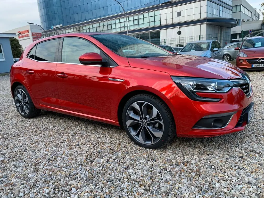 Photo 1 : Renault Megane 2017 Essence