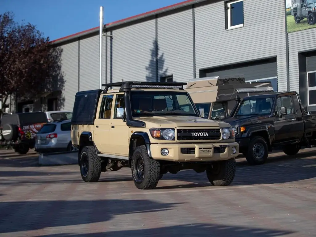 Photo 1 : Toyota Land Cruiser 2022 Petrol