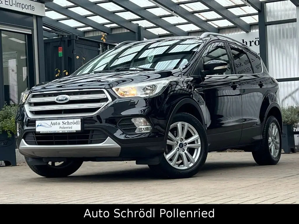 Photo 1 : Ford Kuga 2018 Essence