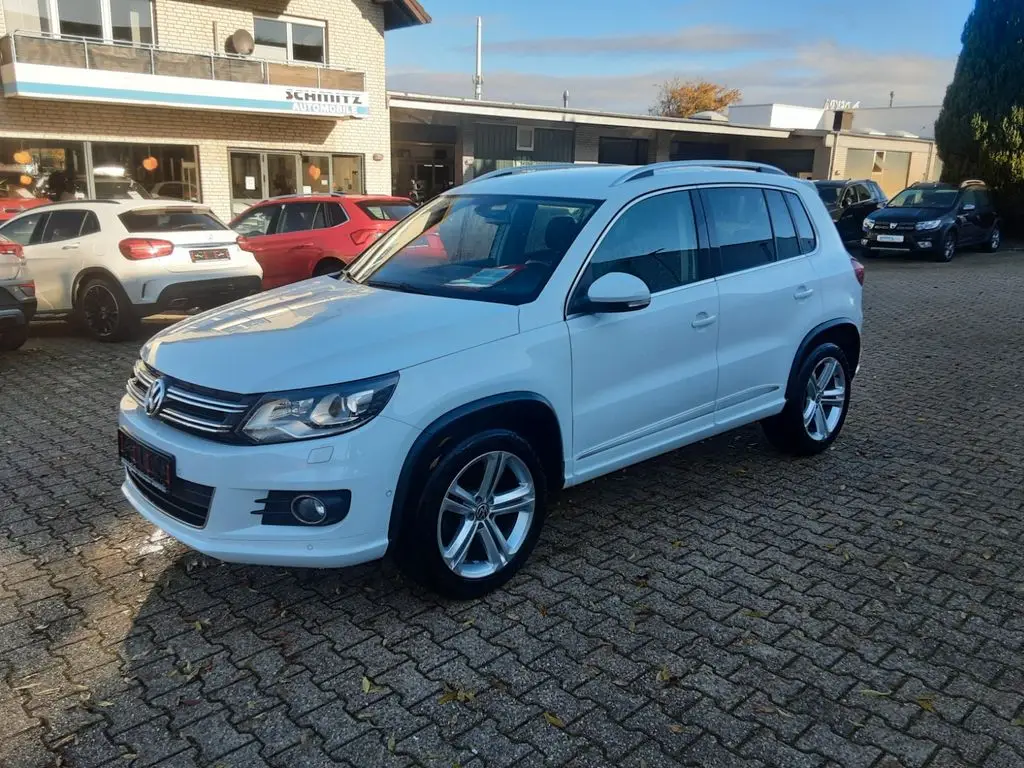 Photo 1 : Volkswagen Tiguan 2016 Essence