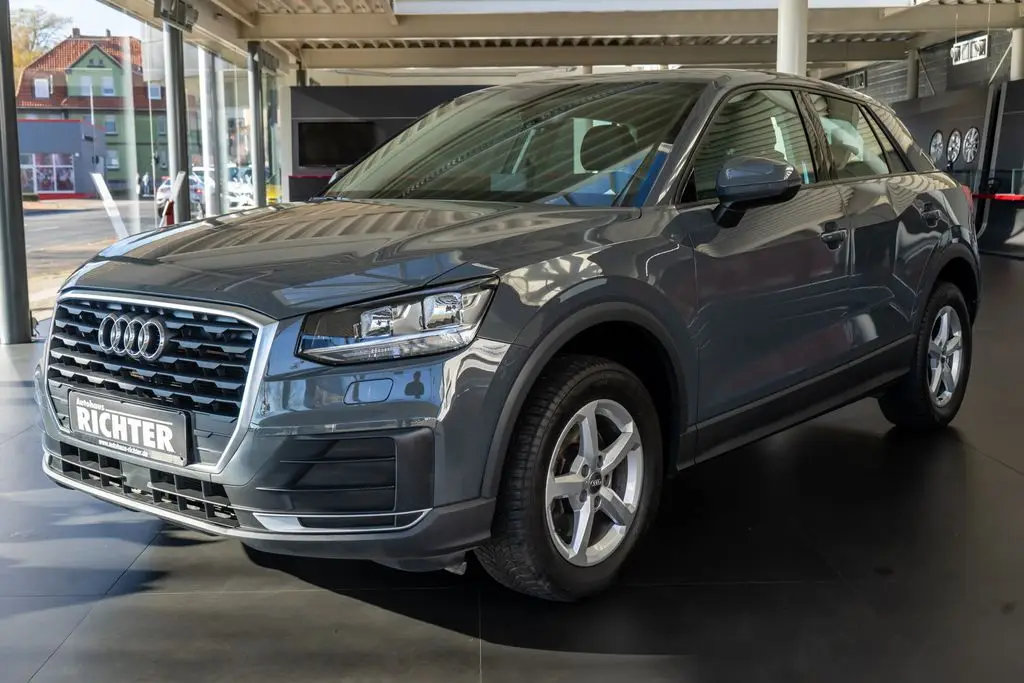 Photo 1 : Audi Q2 2017 Essence