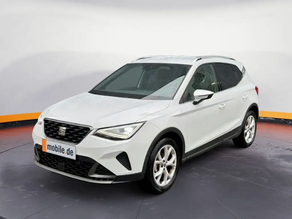 Photo 1 : Seat Arona 2023 Essence