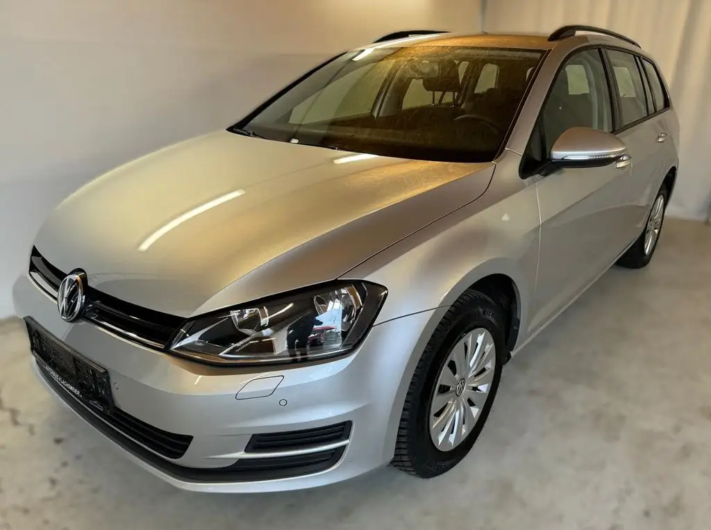 Photo 1 : Volkswagen Golf 2016 Diesel